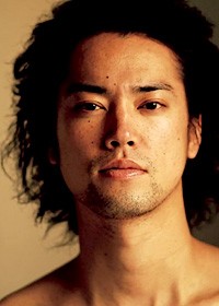 Кэнта Киритани