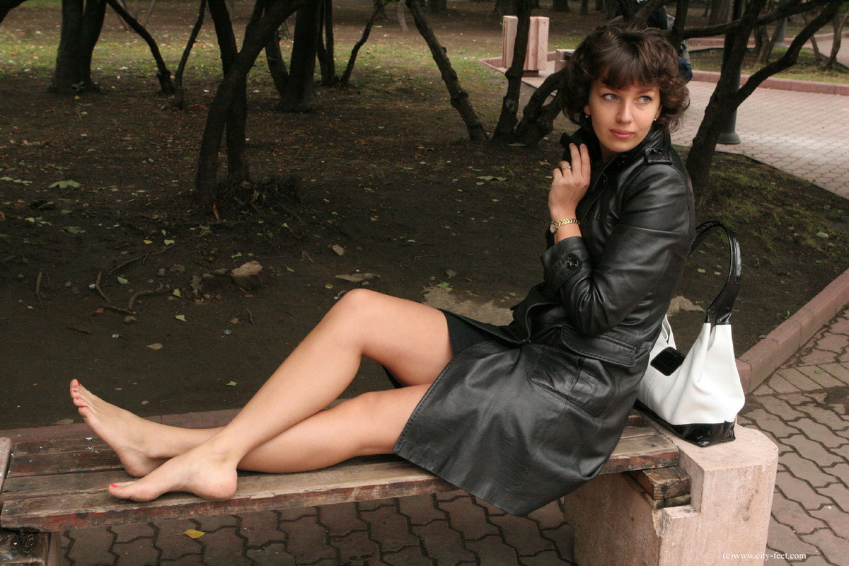 City-feet.com Pt.2 / Ножки в городе. Часть 2